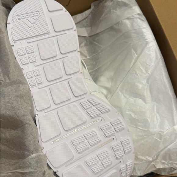 Adidas Swift Run 1.0 White Sneakers - Picture 5 of 6